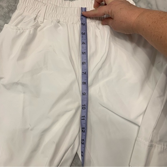 Eazy's White Cargo Pants - Picture 6 of 11